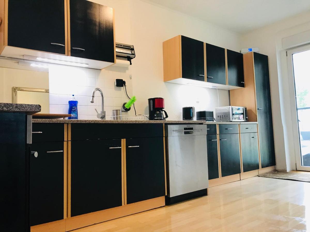 "Casa20200" 2 X Apartments Je 150Qm Fuer Business, Familien, Gruppen, Handwerker 15Min Von Berlin, Erdbeerhof, Outlet B5, 5Min Vom See Falkensee !! 2 Apartment Each 150Qm For Business , Families 15Min From Berlin!! Eksteriør bilde