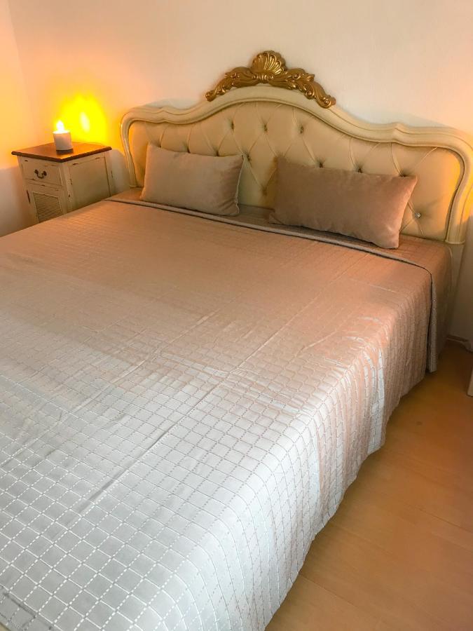 "Casa20200" 2 X Apartments Je 150Qm Fuer Business, Familien, Gruppen, Handwerker 15Min Von Berlin, Erdbeerhof, Outlet B5, 5Min Vom See Falkensee !! 2 Apartment Each 150Qm For Business , Families 15Min From Berlin!! Eksteriør bilde